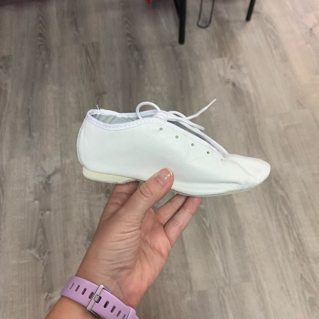 751 Lace Up Jazz Shoe White